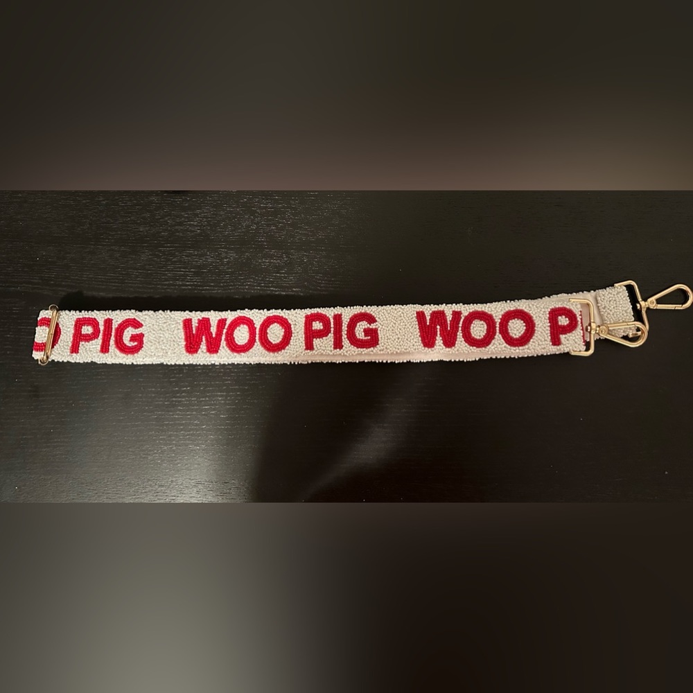Beaded purse strap University of Arkansas Woo Pig